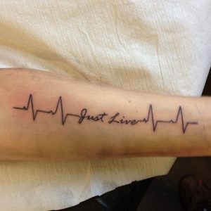 160+ Emotional Lifeline Tattoo That Will Speak Directly To Your Soul ...