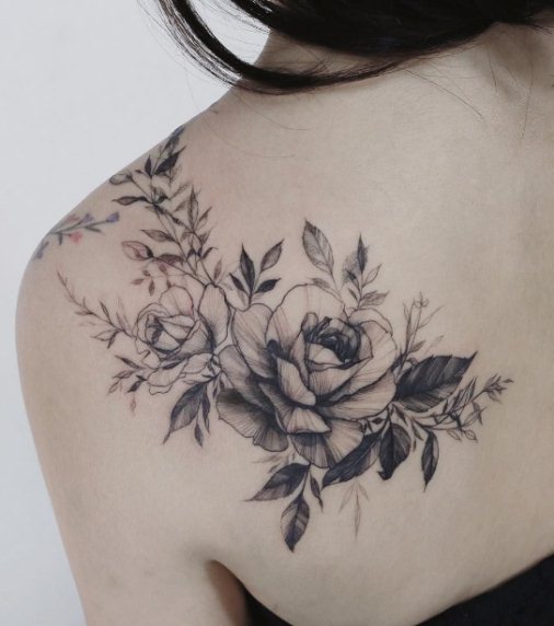 19 Shoulder Rose Tattoo Ideas, Designs, And Meanings In 2024 ...